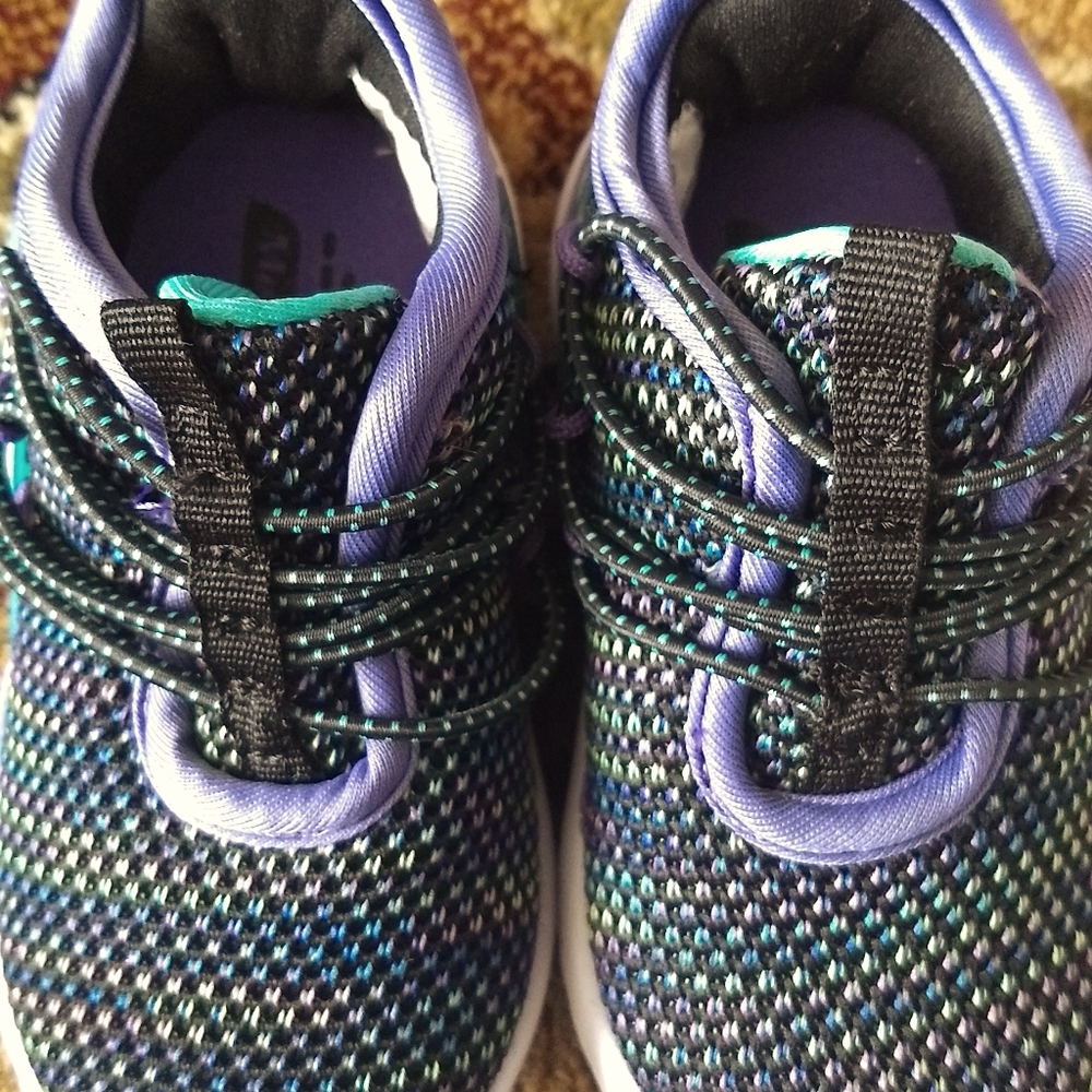 Toddler size 5 tennis shoes